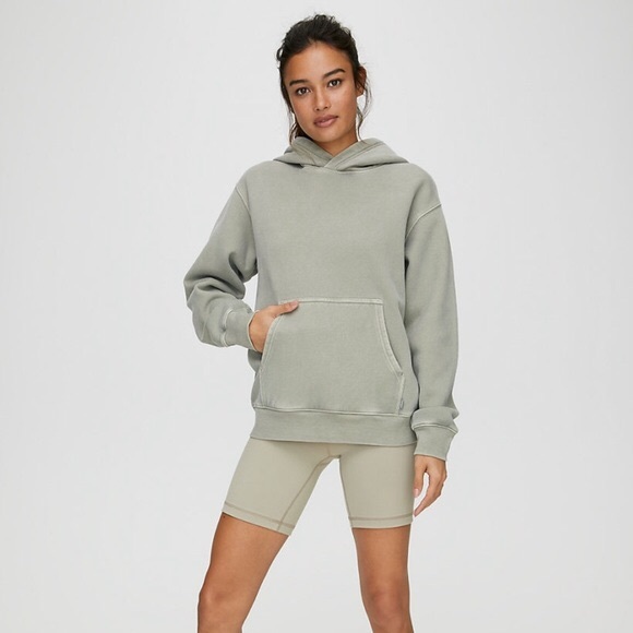 TNA Tops - Aritzia Tna Perfect Hoodie